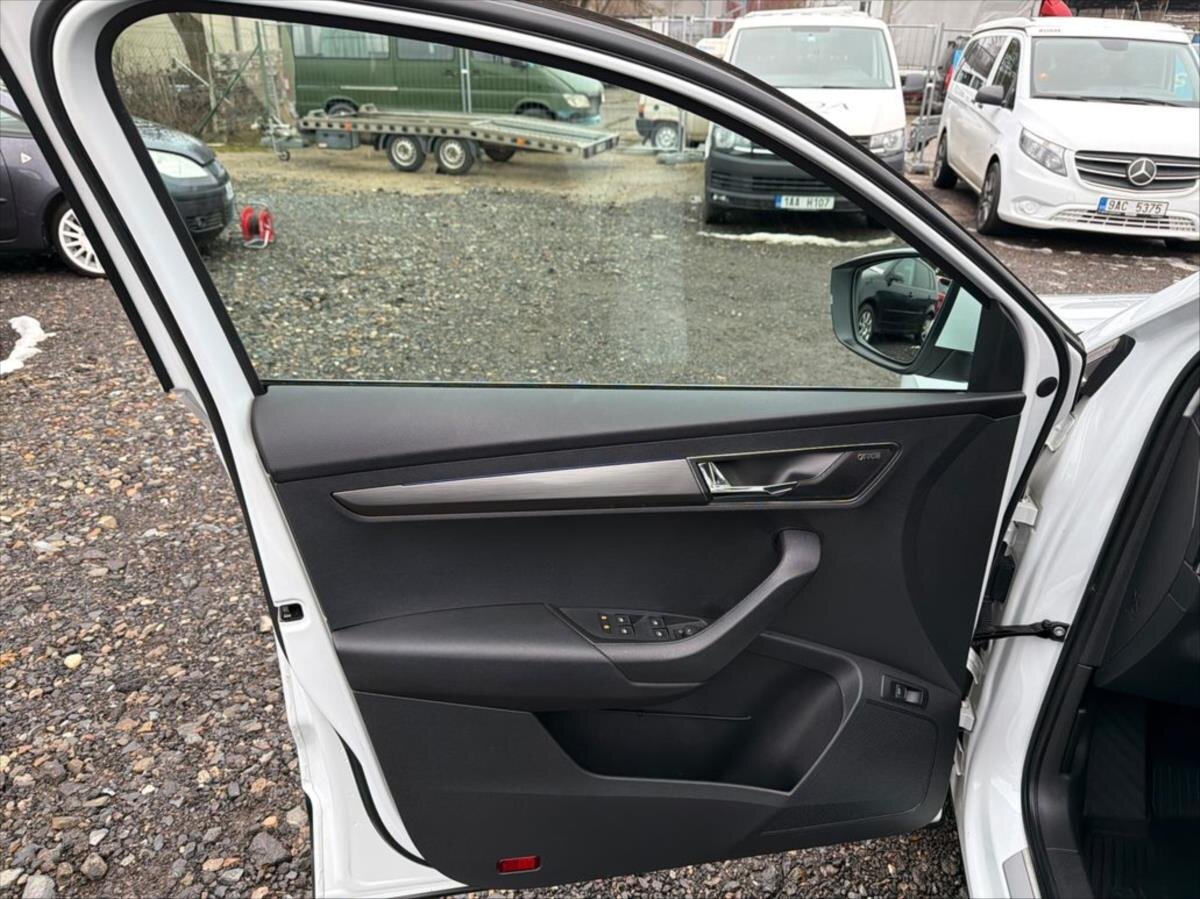 Škoda Karoq Kombi 2,0 l 110 kw