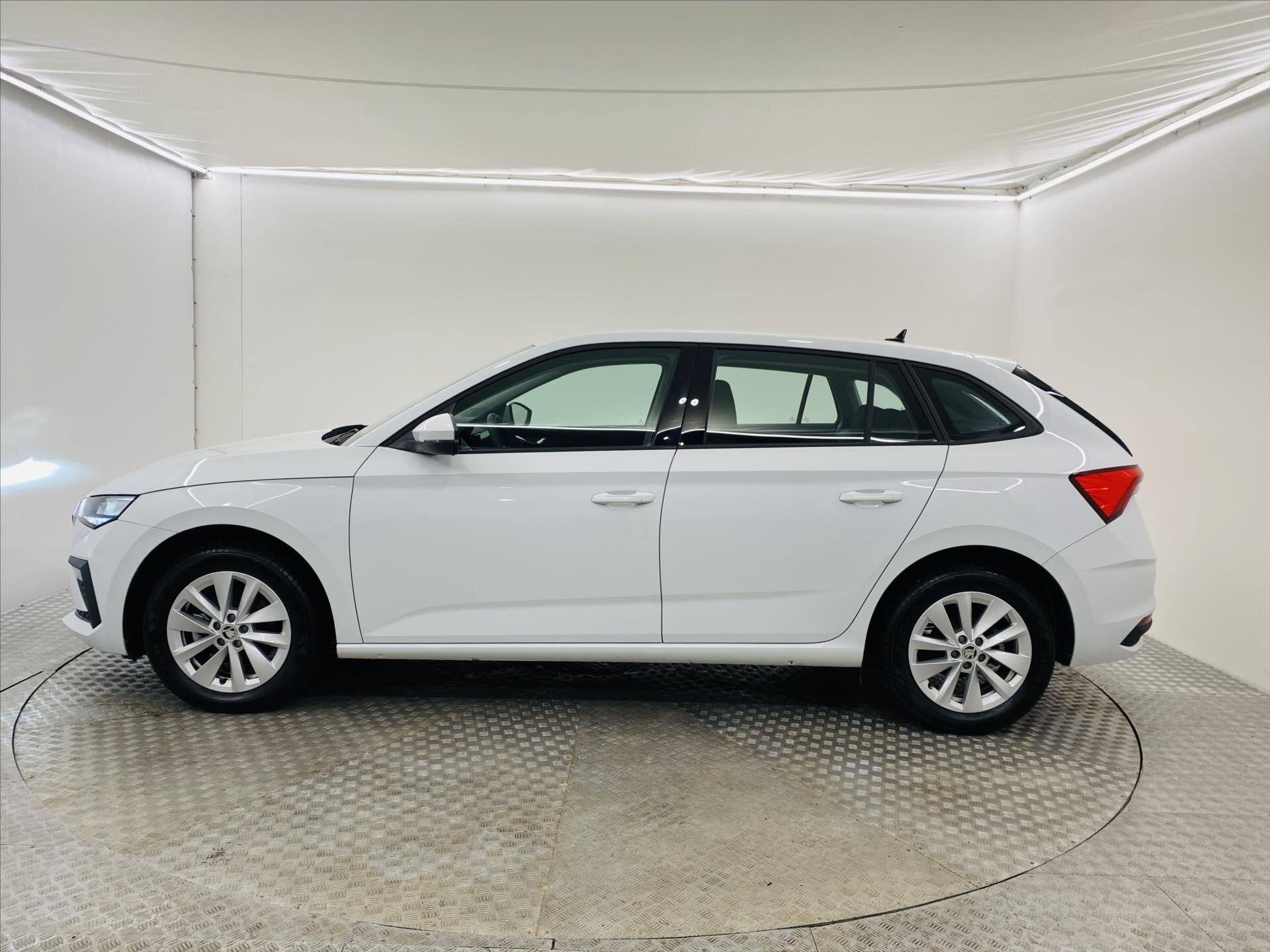 Škoda Scala Hatchback 999,0 85 kw