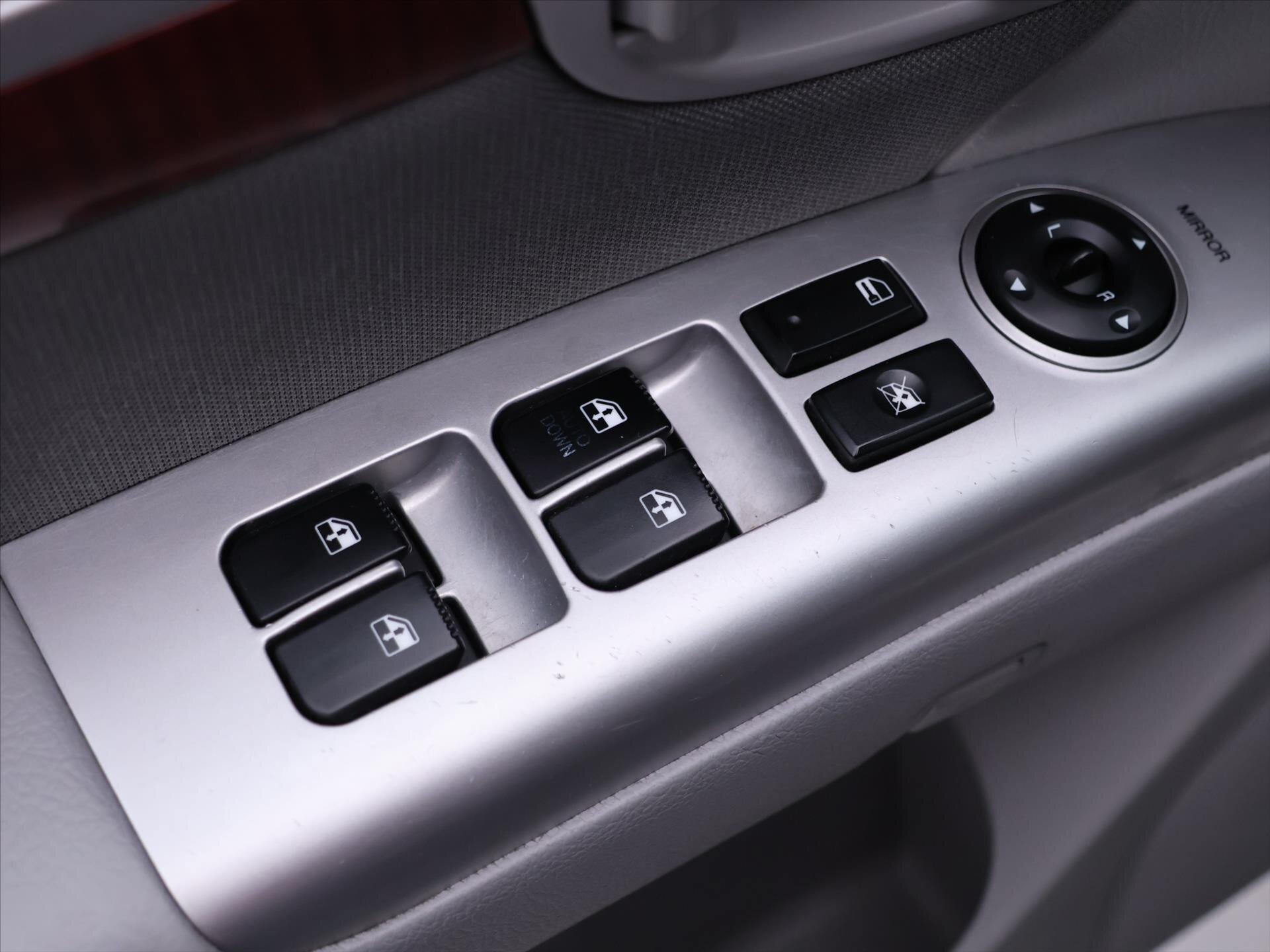 Hyundai Santa Fe SUV / Terénní 2,2 l 114 kw