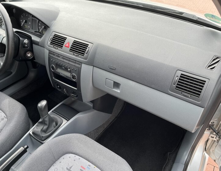 Škoda Fabia Sedan / Limuzína 1,4 l 55 kw