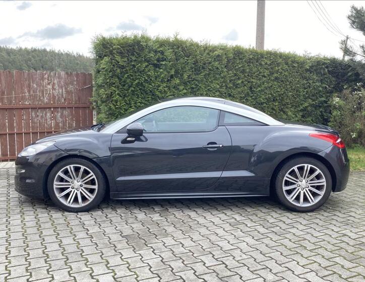 Peugeot RCZ 2