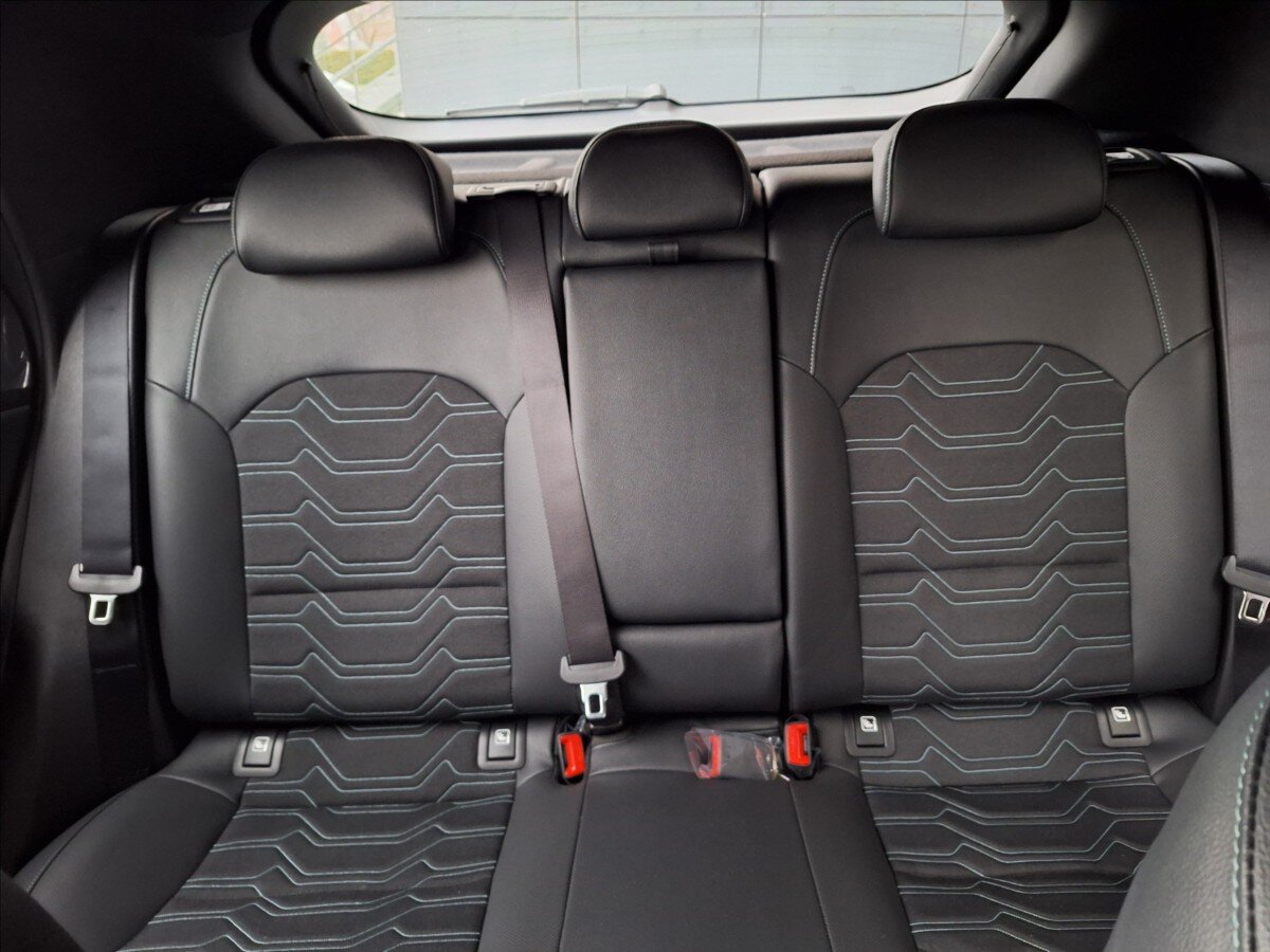 KIA XCeed SUV / Terénní 1,6 l 110 kw