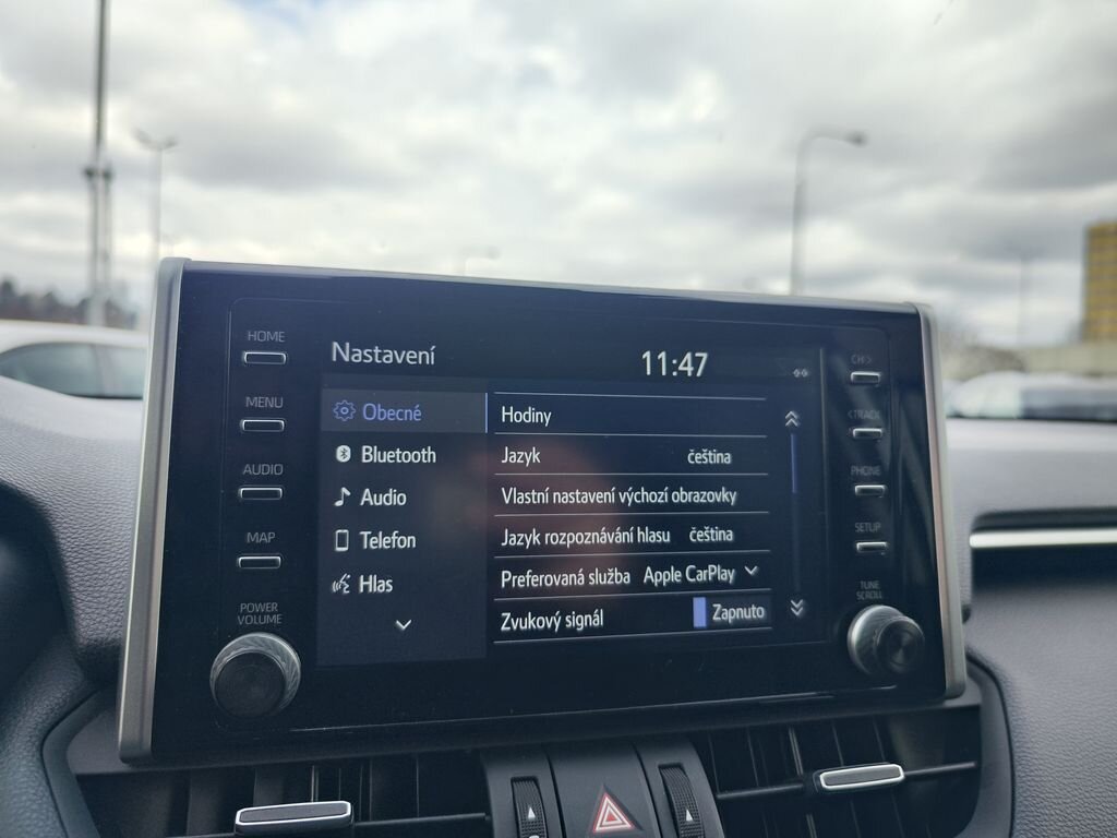 Toyota RAV4 SUV / Terénní 2,0 l 129 kw