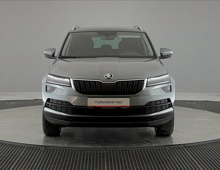 Škoda Karoq SUV / Terénní 1,5 l 110 kw