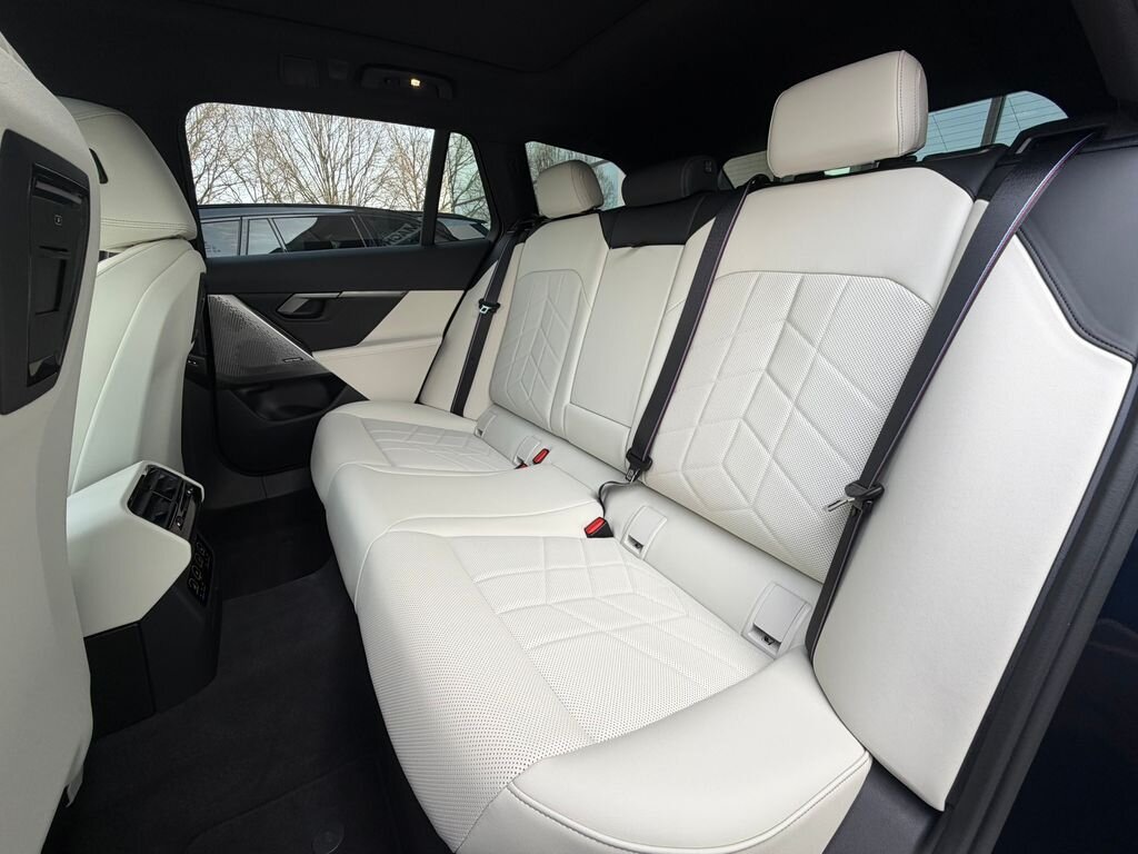 BMW Řada 5 Kombi 3,0 l 210 kw