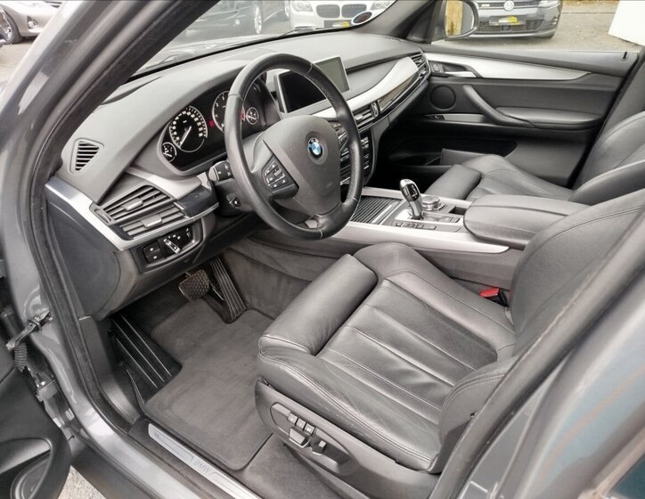 BMW X5 SUV / Terénní 3,0 l 190 kw