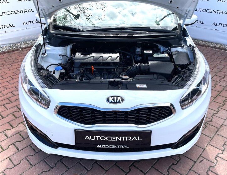 KIA Ceed Hatchback 1,4 l 73 kw
