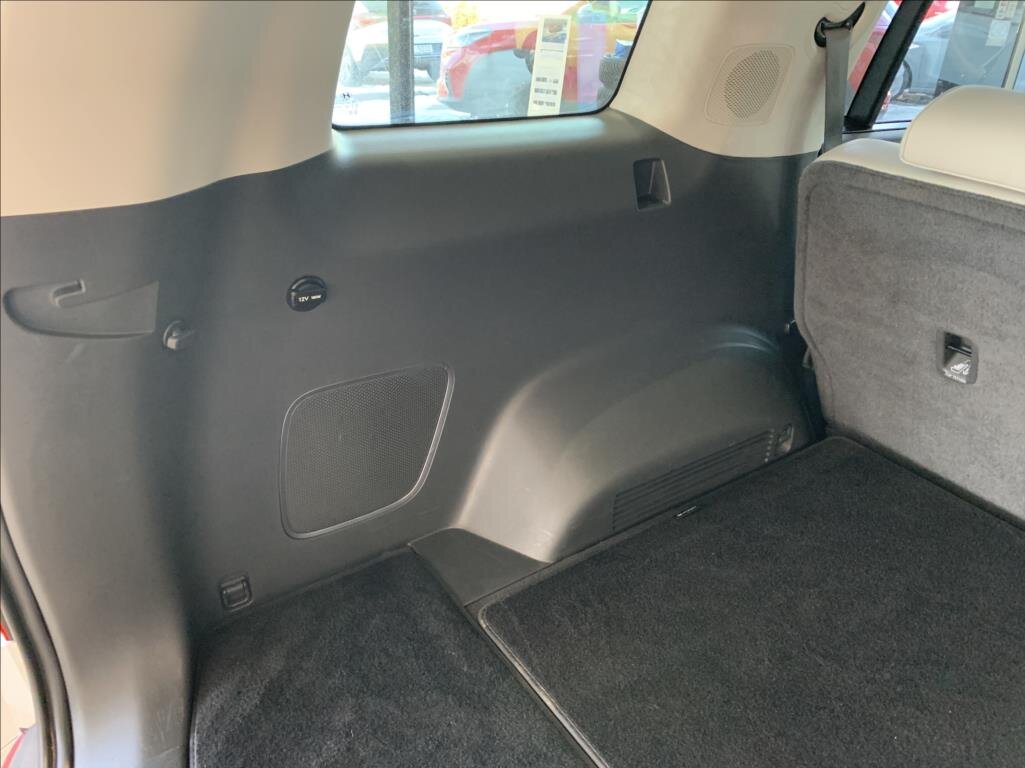 Hyundai Santa Fe SUV / Terénní 1,6 l 158 kw