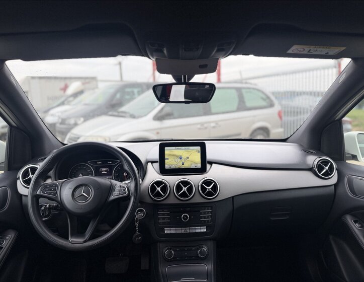 Mercedes-Benz Třídy B Kombi 1,5 l 80 kw