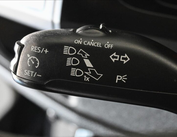 Volkswagen Transporter Skříň 2,0 l 75 kw