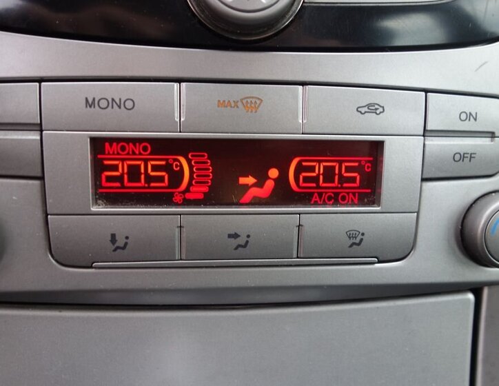 Ford Galaxy MPV 2,0 l 103 kw