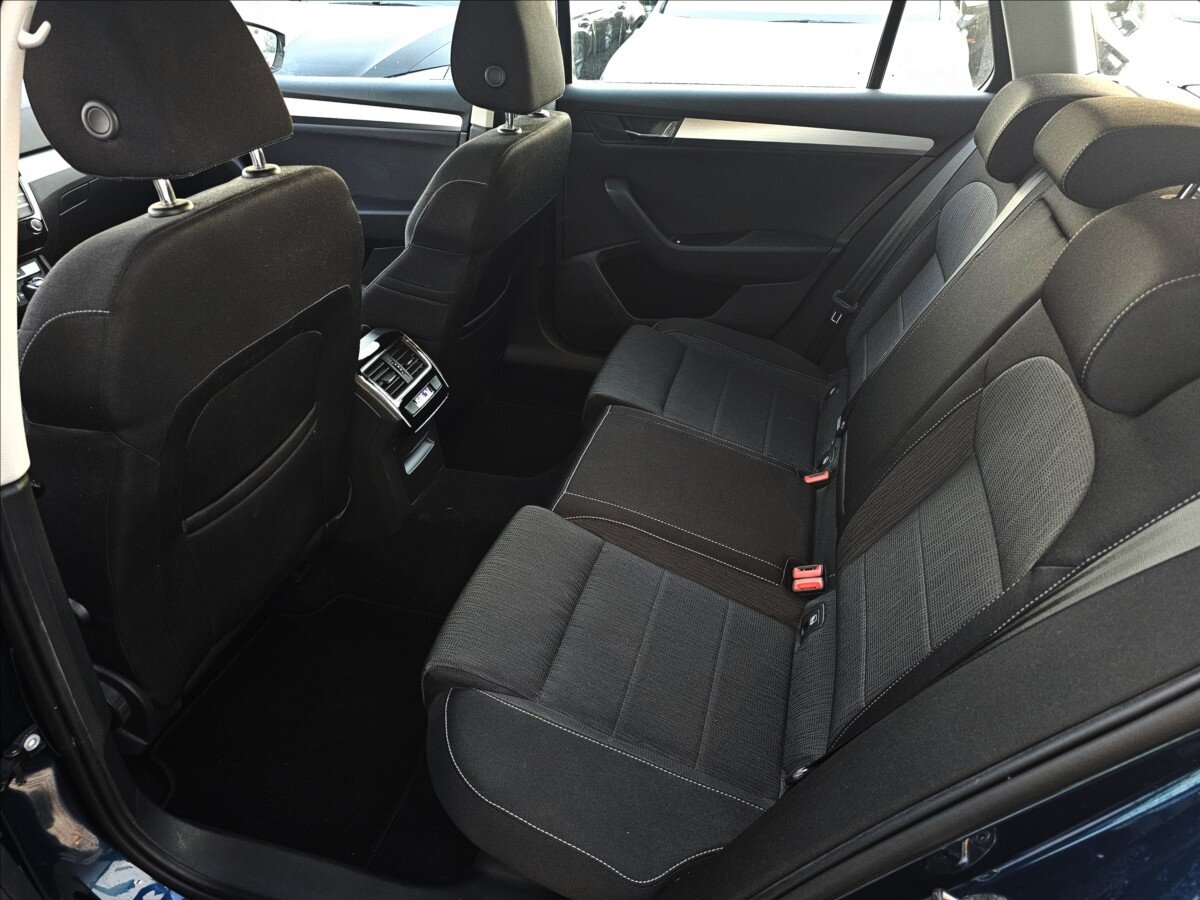 Škoda Superb Kombi 2,0 l 140 kw