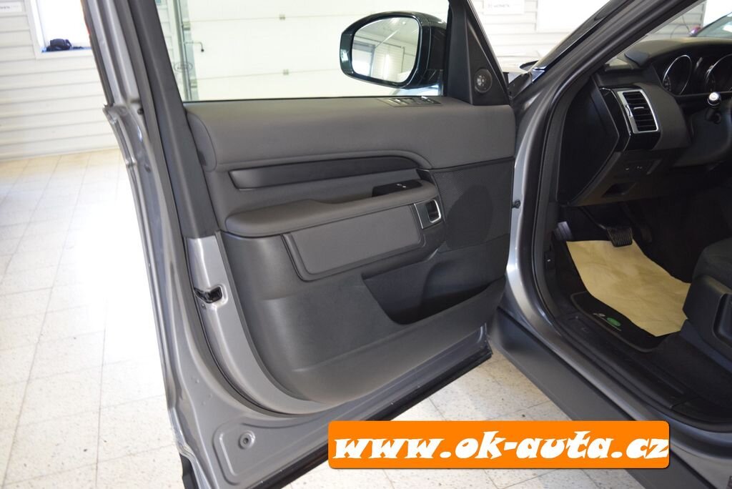 Land Rover Discovery SUV 2,0 l 177 kw
