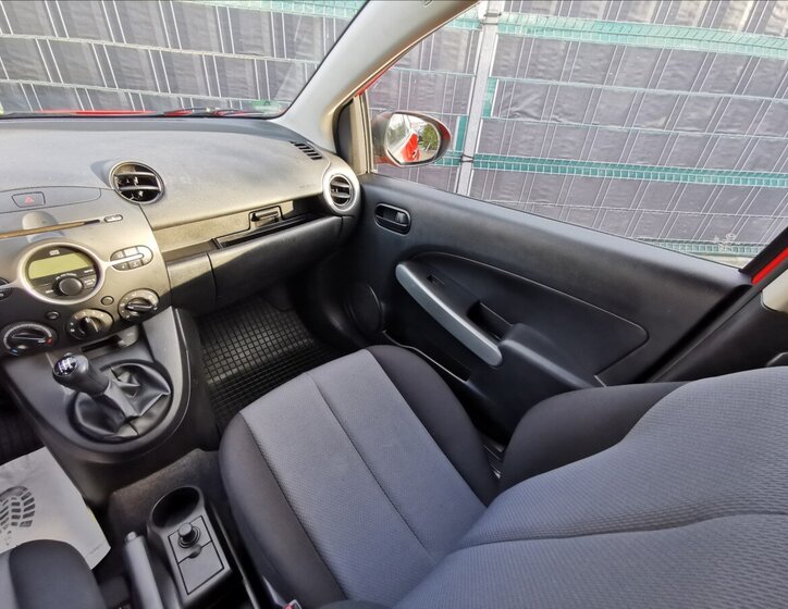 Mazda 2 Hatchback 1,3 l 55 kw