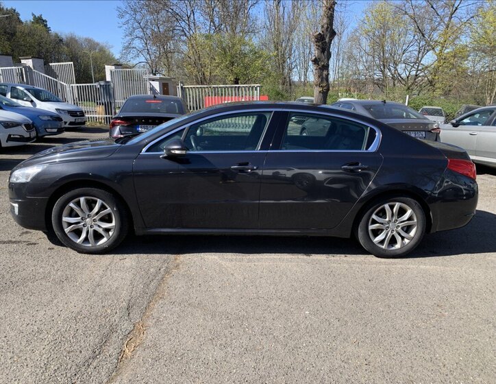 Peugeot 508 Sedan / Limuzína 2,0 l 120 kw