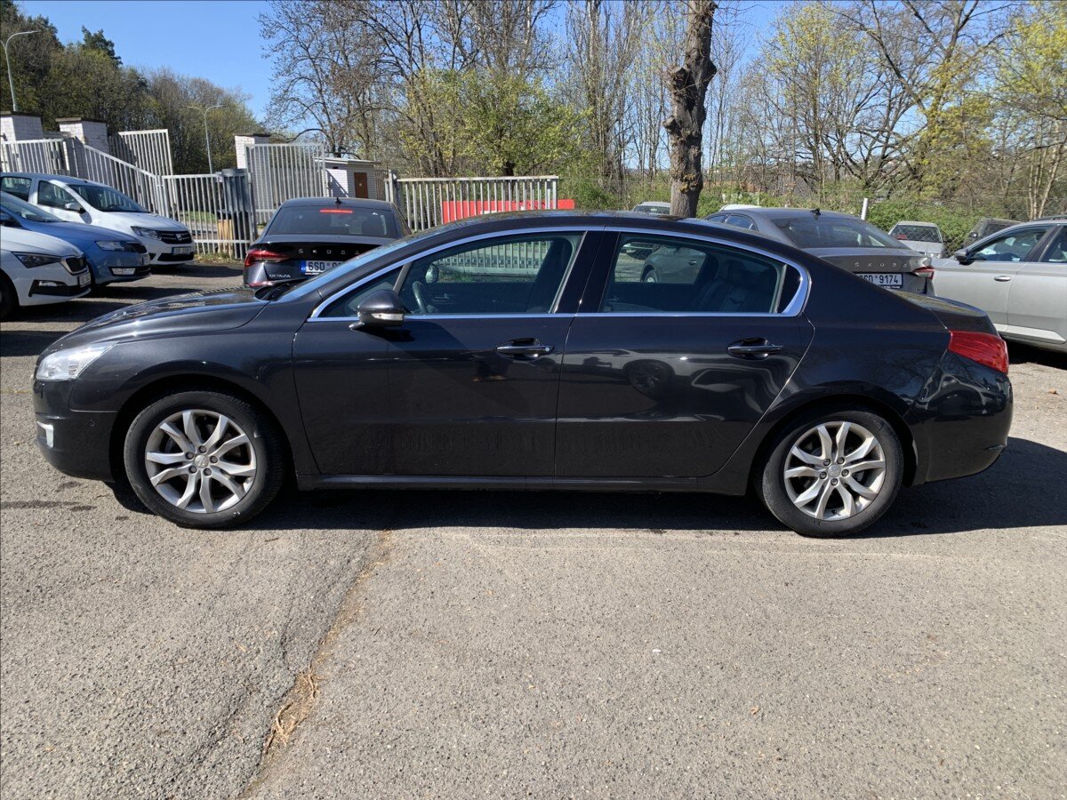 Peugeot 508 Sedan / Limuzína 2,0 l 120 kw