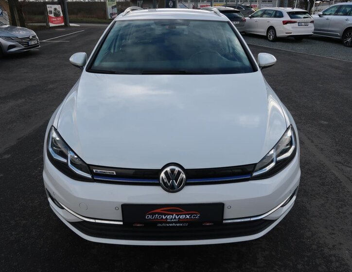 Volkswagen Golf Kombi 1,5 l 96 kw