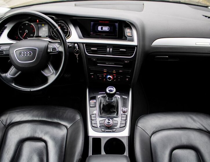 Audi A4 Kombi 2,0 l 110 kw