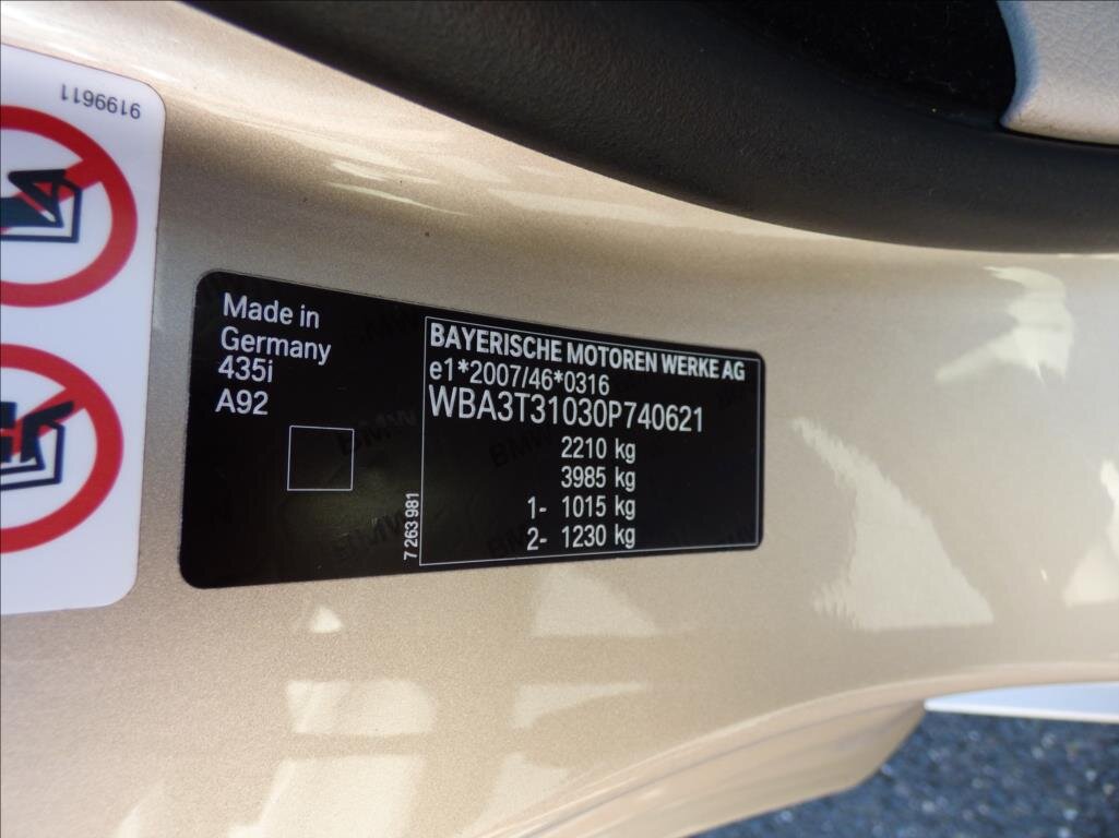 BMW Řada 4 Kabriolet 3,0 l 225 kw