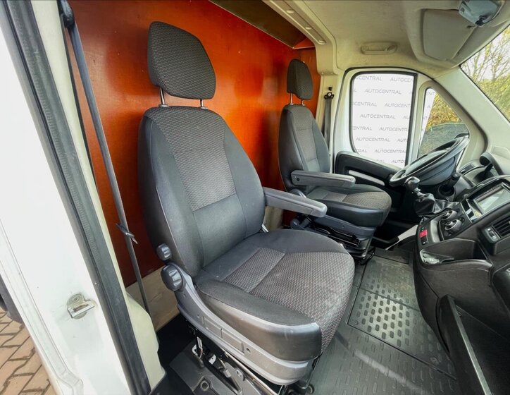 Peugeot Boxer 20