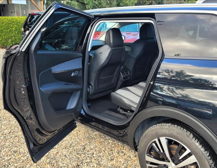 Peugeot 5008 13