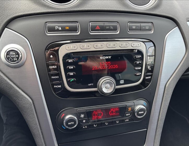 Ford Mondeo Kombi 2,0 l 103 kw