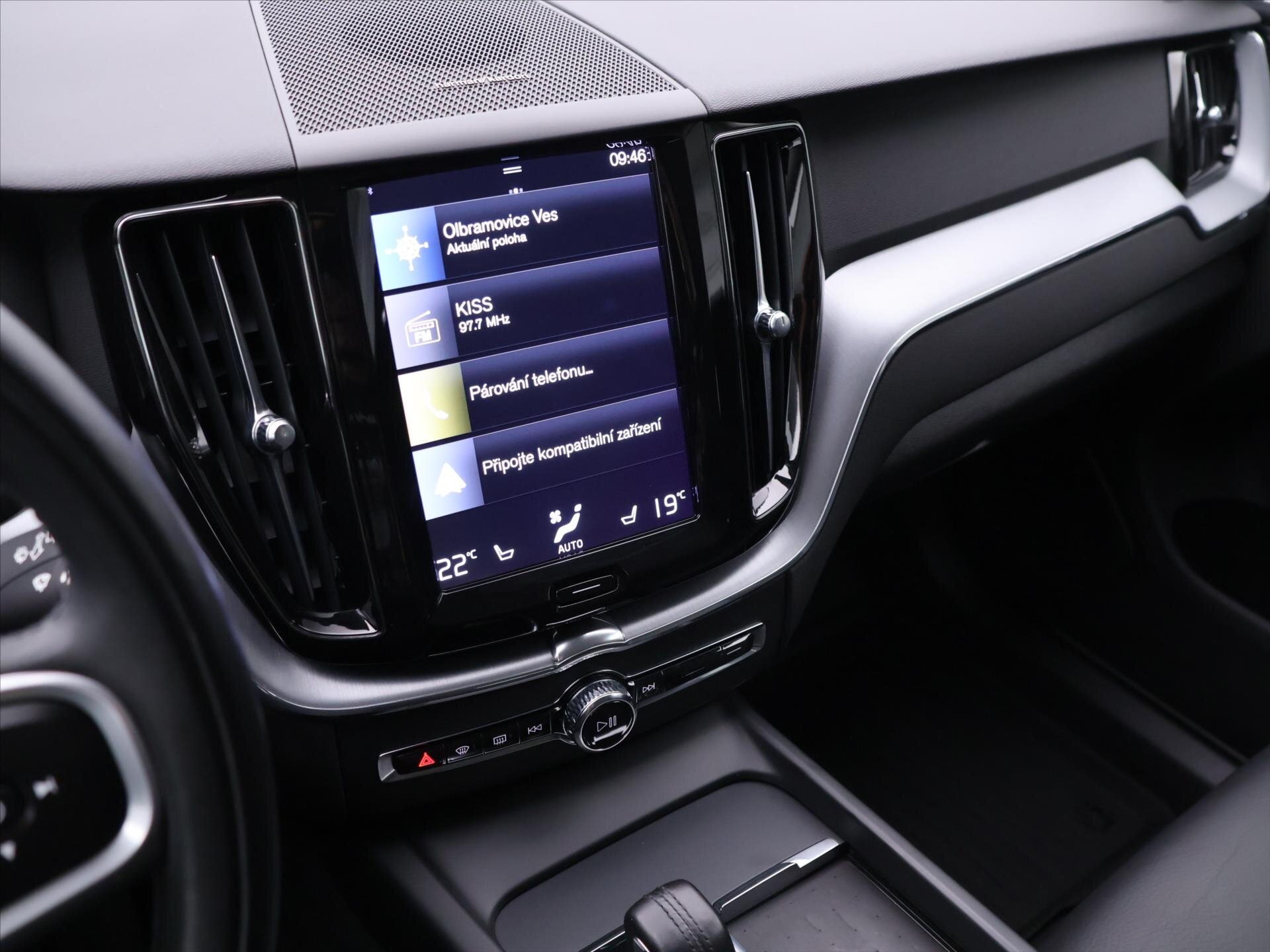 Volvo XC60 SUV / Terénní 2,0 l 145 kw