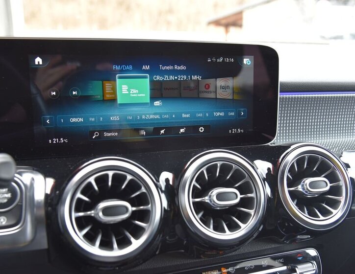 Mercedes-Benz GLB SUV / Terénní 2,0 l 110 kw