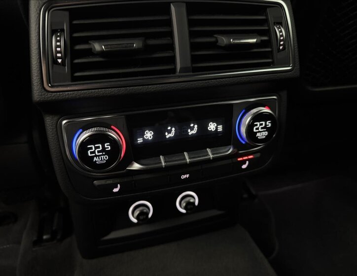 Audi SQ7 SUV / Terénní 4,0 l 320 kw