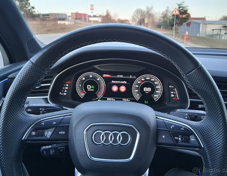 Audi Q7 Kombi 0,0 210 kw