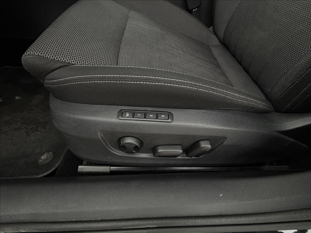 Škoda Superb Sedan 2,0 l 147 kw