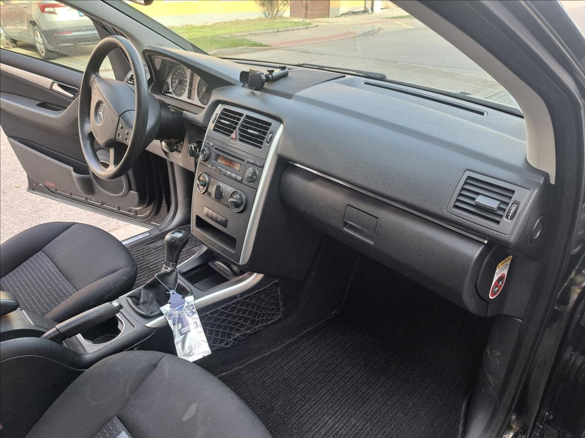 Mercedes-Benz Třídy B MPV 1,7 l 85 kw