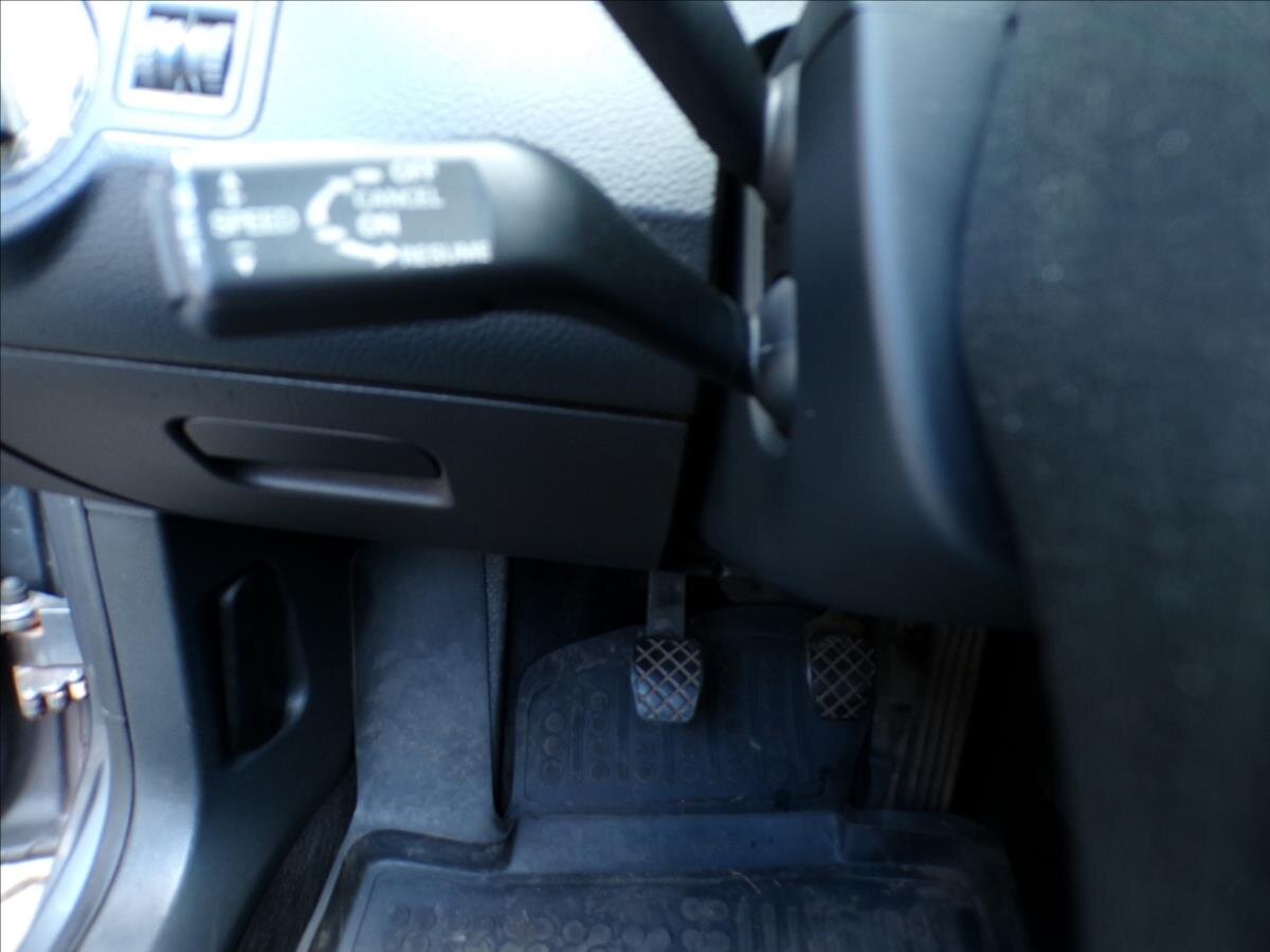 Volkswagen Passat Kombi 1,9 l 77 kw