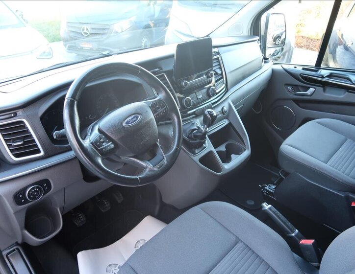 Ford Tourneo Custom Ostatní 2,0 l 96 kw