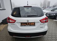 Suzuki SX4 S-Cross 7