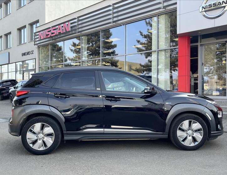 Hyundai Kona 4