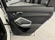 Audi Q3 SUV 1,5 l 110 kw