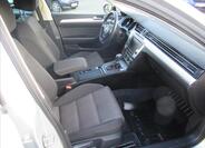 Volkswagen Passat 22