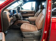 Chevrolet Suburban SUV / Terénní 6,2 l 313 kw