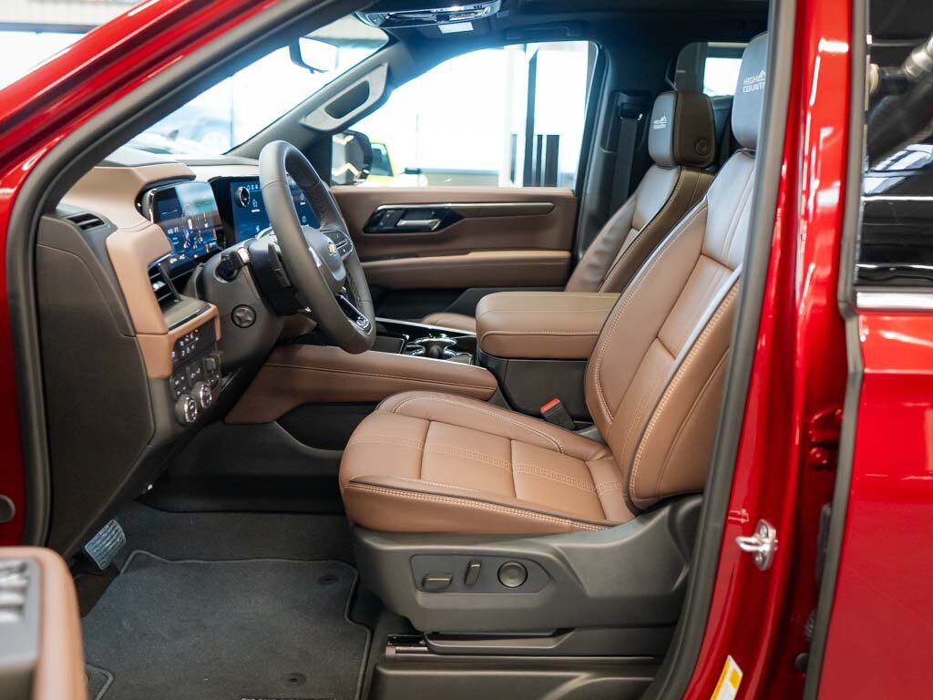 Chevrolet Suburban SUV / Terénní 6,2 l 313 kw