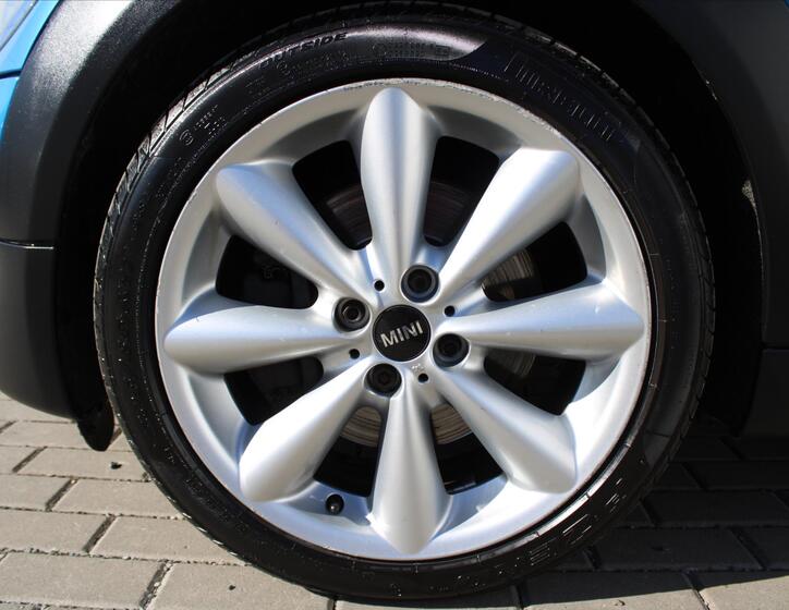 Mini Cooper 9