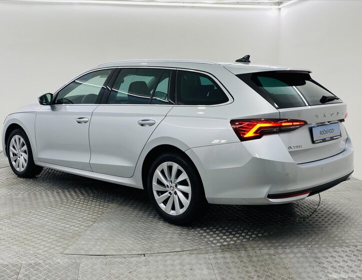 Škoda Octavia 25