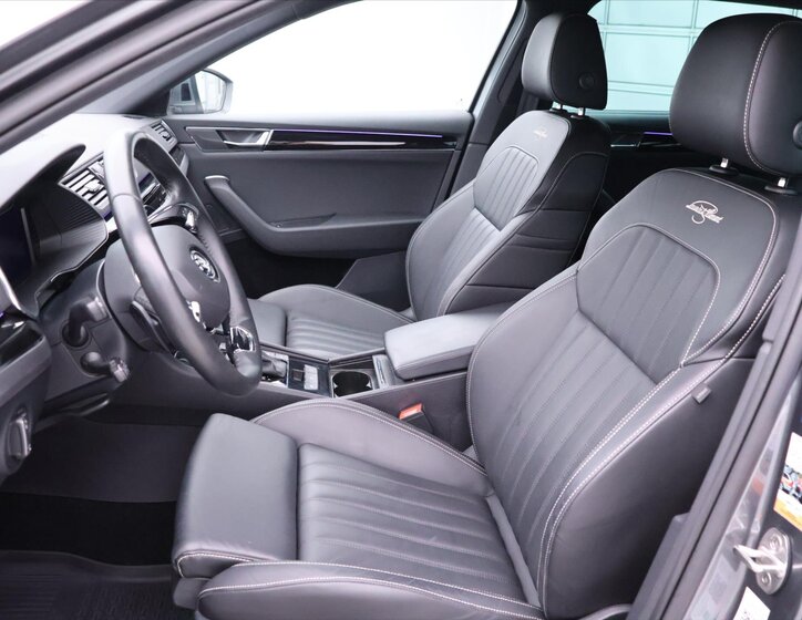 Škoda Superb Kombi 2,0 l 147 kw