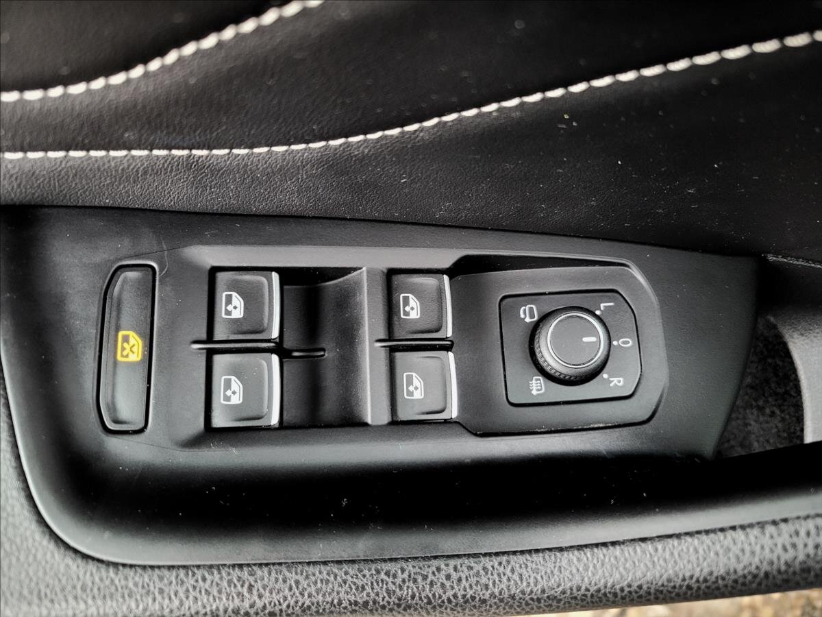 Volkswagen Arteon Kombi 1,4 l 115 kw