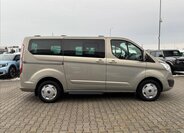 Ford Tourneo Custom 6
