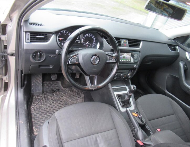 Škoda Octavia Sedan 1,6 l 81 kw