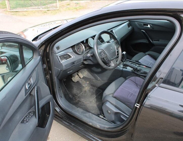 Peugeot 508 Kombi 2,0 l 120 kw