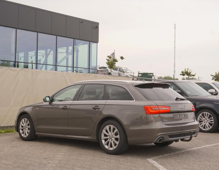 Audi A6 6