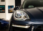 Porsche Macan 24