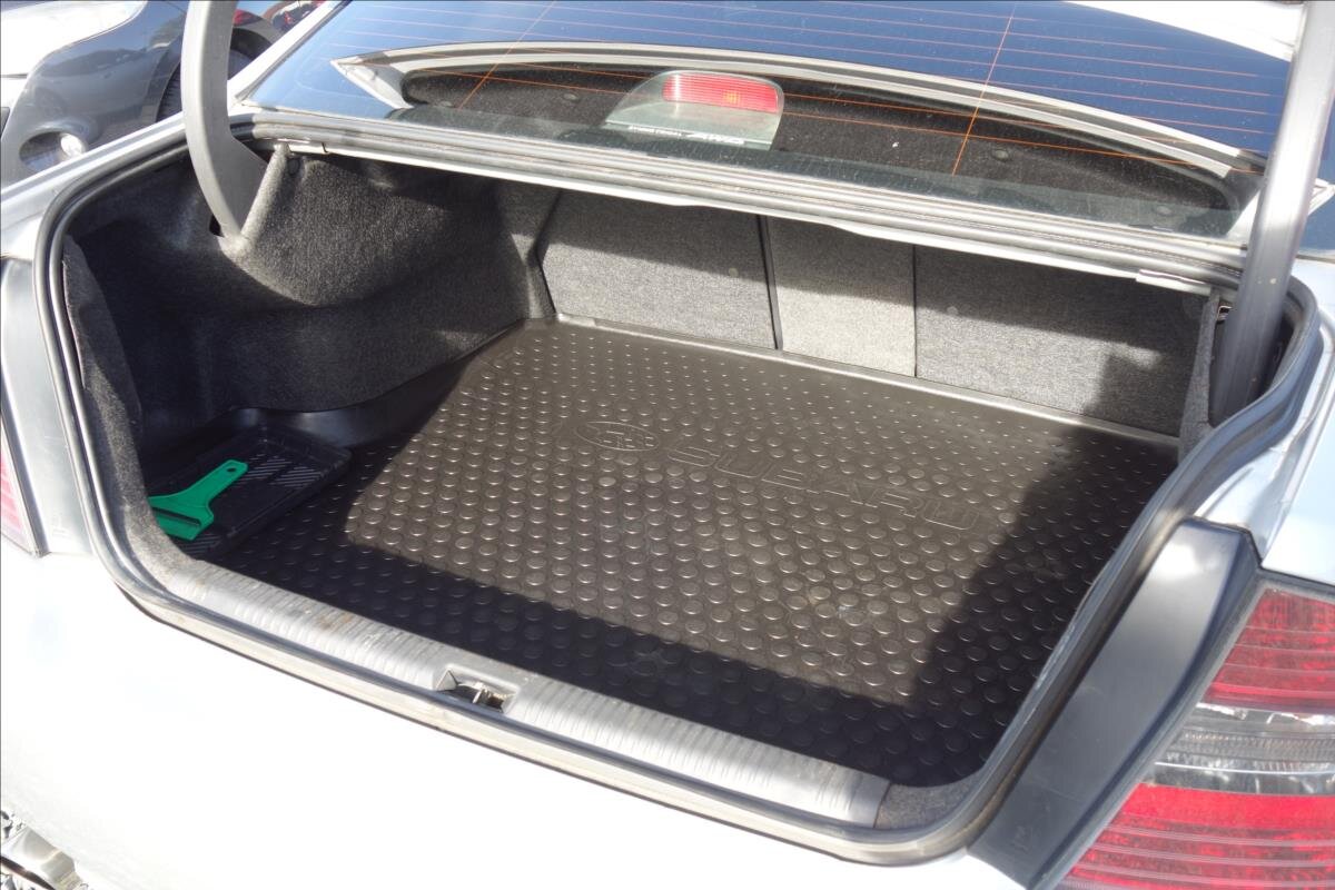 Subaru Legacy Sedan / Limuzína 2,5 l 121 kw